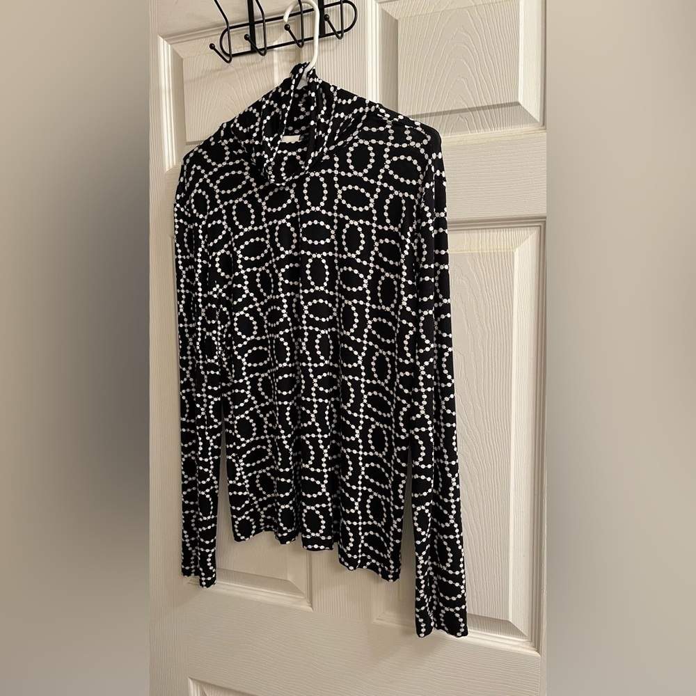 H&M~GEO TURTLENECK~XL - Picture 9 of 9